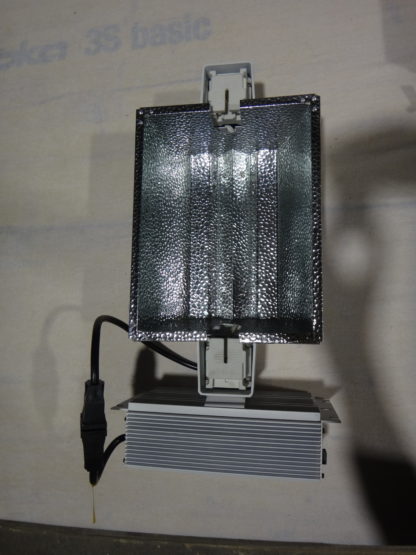 630W weiße Lampe